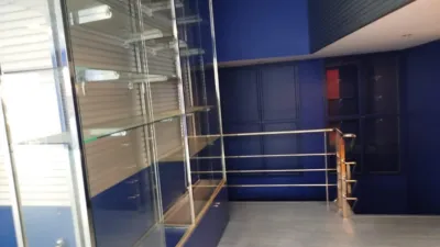 Local comercial en venta en Rúa do Monumento - Més