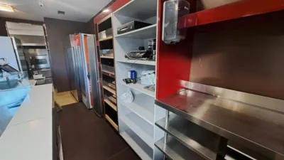 Local comercial en alquiler en Touro - Vista 4