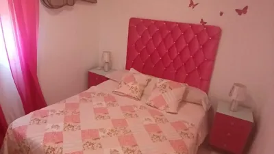 Flat on Calle de Irlanda photo 10