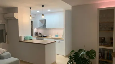 Apartment on Avenida de la Armada Española photo 10