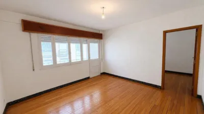 Piso en Boiro photo 9