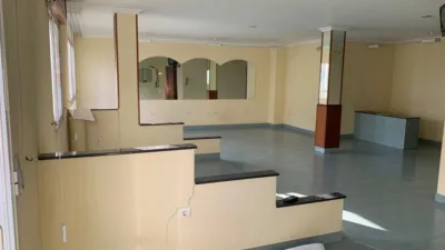Local comercial en alquiler en Calle de José Arcos Moldes - Vista 2