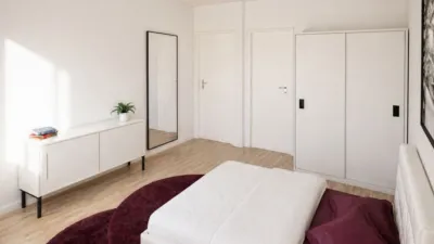 Apartment on Avenida de los Santos Niños photo 4