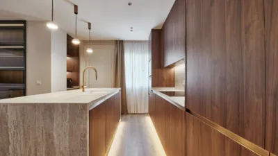 Apartment in Listing photo 5