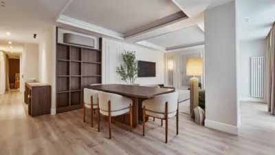 Apartment in Listing photo 7