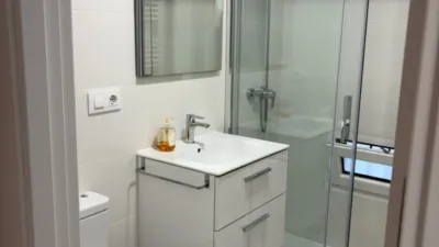 Piso en alquiler en Calle del Taray, Plaza Mayor-San Agustín (Segovia Capital) de 1.700 €<span>/mes</span>