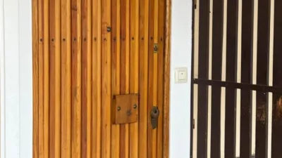 Piso en alquiler en Calle del Taray, Plaza Mayor-San Agustín (Segovia Capital) de 1.700 €<span>/mes</span>