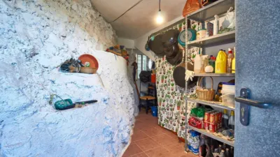 Rustic finca in Sierro photo 18
