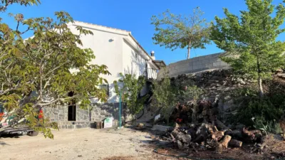 Rustic finca in Sierro photo 34