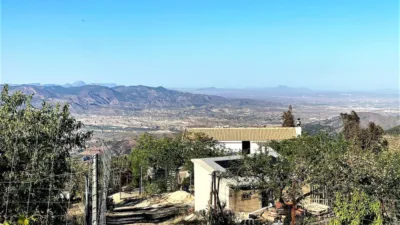 Rustic finca in Sierro photo 54