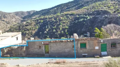 Rustic finca in Laroya photo 2