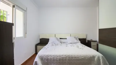 Terraced house in El Margen photo 4