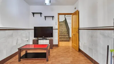 Apartment on Albaida Street photo 4