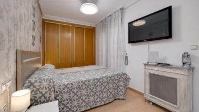 Apartment on Calle de Vicente Blasco Ibáñez, 123 photo 17
