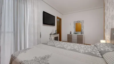Apartment on Calle de Vicente Blasco Ibáñez, 123 photo 20