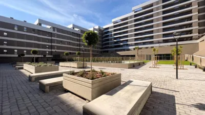 Piso en venta en Calle del Aire, 10, Aljamar (Tomares) de 348.000 €