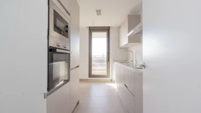 Piso en venta en Calle del Aire, 10, Aljamar (Tomares) de 348.000 €