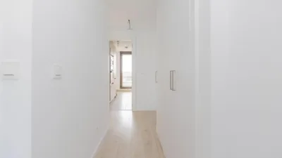 Piso en venta en Calle del Aire, 10, Aljamar (Tomares) de 348.000 €