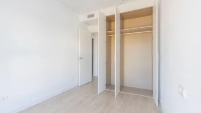Piso en venta en Calle del Aire, 10, Aljamar (Tomares) de 348.000 €