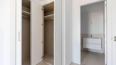 Piso en venta en Calle del Aire, 10, Aljamar (Tomares) de 348.000 €