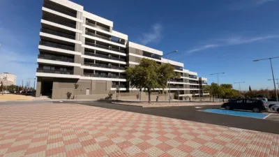 Piso en venta en Calle del Aire, 10, Aljamar (Tomares) de 348.000 €