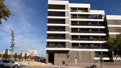 Piso en venta en Calle del Aire, 10, Aljamar (Tomares) de 348.000 €