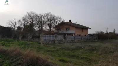 Chalet in Allende El Río photo 11