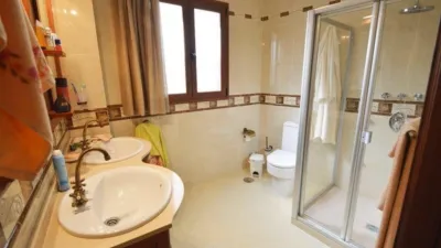 Chalet on Calle Reina Sofia photo 31