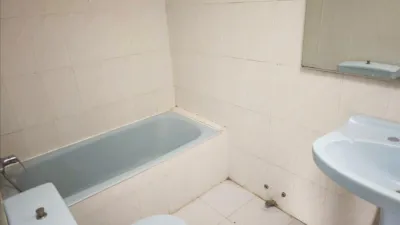 Apartment on Calle P Calderon de La Barca, No. 36 photo 15