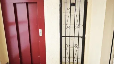 Apartment on Calle P Calderon de La Barca, No. 36 photo 16