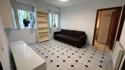 Piso en alquiler en Calle de la Puebla - Imagen 2