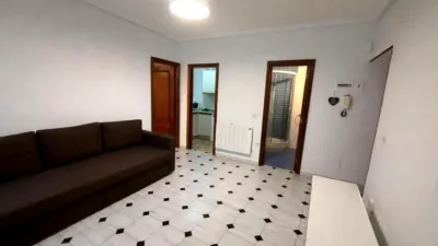 Piso en alquiler en Calle de la Puebla - Imagen 3