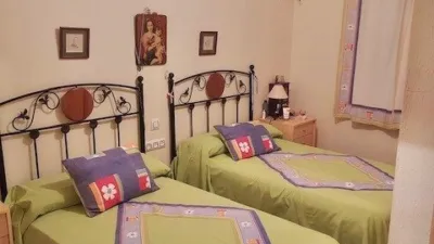 Chalet en venta en Complejo Olimpico Iberico, Poblados Norte (Badajoz Capital) de 125.000 €