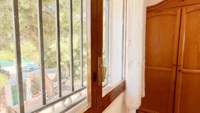 House on Carrer de la Llevadora Maria Vives photo 27