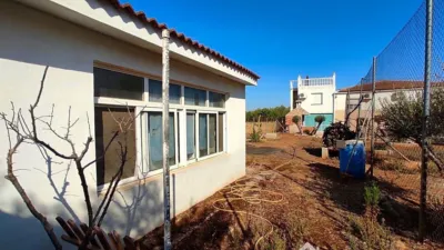 Chalet on Calle F photo 31