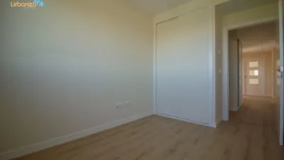 Ático en alquiler en Avenida de Adolfo Díaz Ambrona, 3, San Fernando-Estación (Badajoz Capital) de 2.100 €<span>/mes</span>