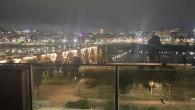 Ático en alquiler en Avenida de Adolfo Díaz Ambrona, 3, San Fernando-Estación (Badajoz Capital) de 2.100 €<span>/mes</span>