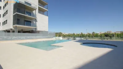 Ático en alquiler en Avenida de Adolfo Díaz Ambrona, 3, San Fernando-Estación (Badajoz Capital) de 2.100 €<span>/mes</span>