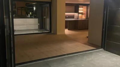 Ático en alquiler en Avenida de Adolfo Díaz Ambrona, 3, San Fernando-Estación (Badajoz Capital) de 2.100 €<span>/mes</span>