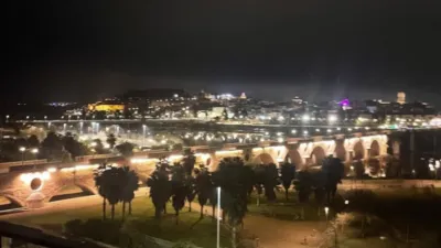 Ático en alquiler en Avenida de Adolfo Díaz Ambrona, 3, San Fernando-Estación (Badajoz Capital) de 2.100 €<span>/mes</span>