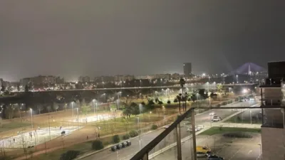 Ático en alquiler en Avenida de Adolfo Díaz Ambrona, 3, San Fernando-Estación (Badajoz Capital) de 2.100 €<span>/mes</span>