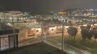 Ático en alquiler en Avenida de Adolfo Díaz Ambrona, 3, San Fernando-Estación (Badajoz Capital) de 2.100 €<span>/mes</span>