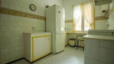 Piso en alquiler en Calle del Grupo José Antonio, Santa Marina-La Paz (Badajoz Capital) de 500 €<span>/mes</span>