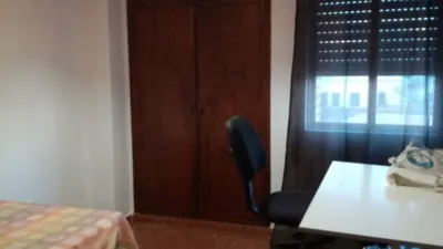 Piso en alquiler en Calle de Tomás Romero de Castilla, Huerta Rosales-Valdepasillas (Badajoz Capital) de 1.250 €<span>/mes</span>