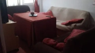 Piso en alquiler en Calle de Tomás Romero de Castilla, Huerta Rosales-Valdepasillas (Badajoz Capital) de 1.250 €<span>/mes</span>