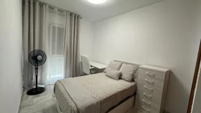 Piso en alquiler en Calle del Museo, 9, Pardaleras (Badajoz Capital) de 725 €<span>/mes</span>