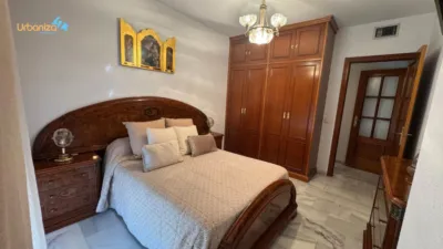 Piso en alquiler en Calle del Museo, 9, Pardaleras (Badajoz Capital) de 725 €<span>/mes</span>