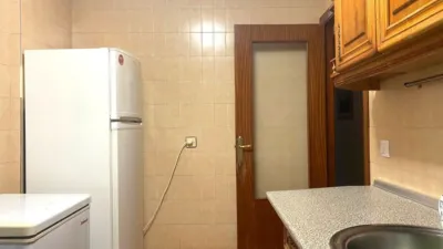 Piso en alquiler en Calle de Antonio Pesini, Huerta Rosales-Valdepasillas (Badajoz Capital) de 675 €<span>/mes</span>