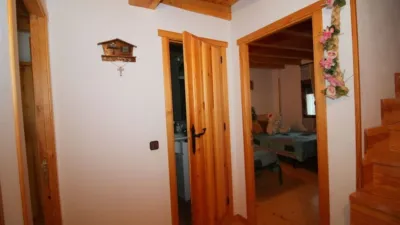 Chalet en venta en Calle de la Iglesia, 1, Arenas de San Pedro de 125.000 €