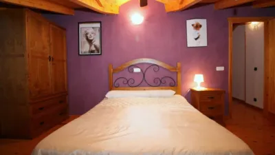 Chalet en venta en Calle de la Iglesia, 1, Arenas de San Pedro de 125.000 €